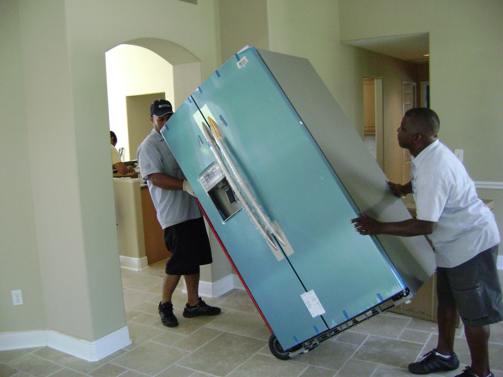 How to Move A Fridge Without Damaging It A Full Table